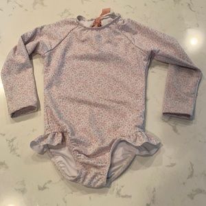 Minnow Swim Ditsy Floral Girls swimsuit 3/4